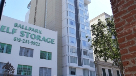 Gaslamp Courtyard Marriott building featuring modern architecture and surrounding urban elements.